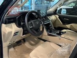 تۆیۆتا لاند کروزەر